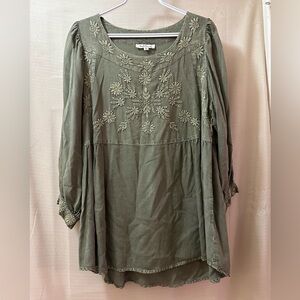 Solitaire Olive Green Embroidered Boho Rayon Tunic Top Size XL Peasant Chic
